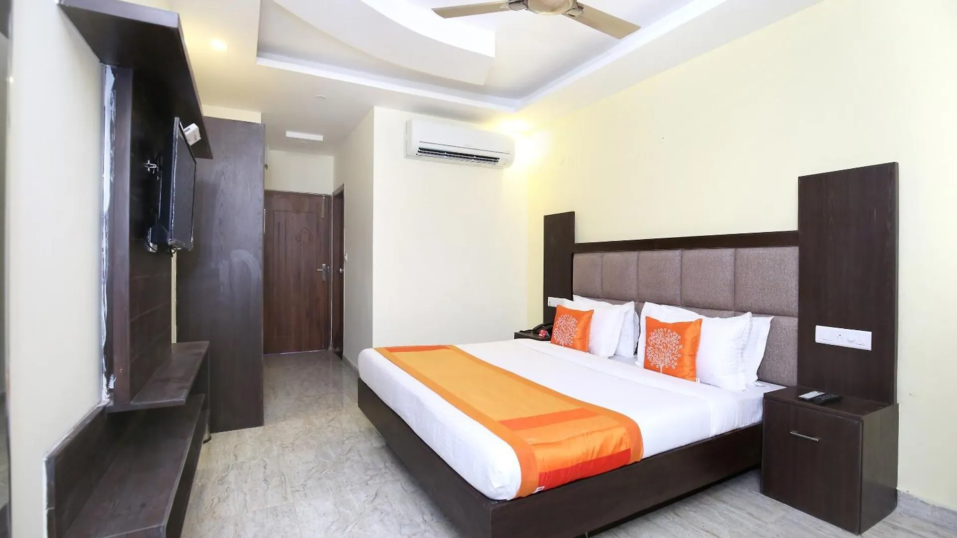 Super Capital O Royal Hotel Chandigarh